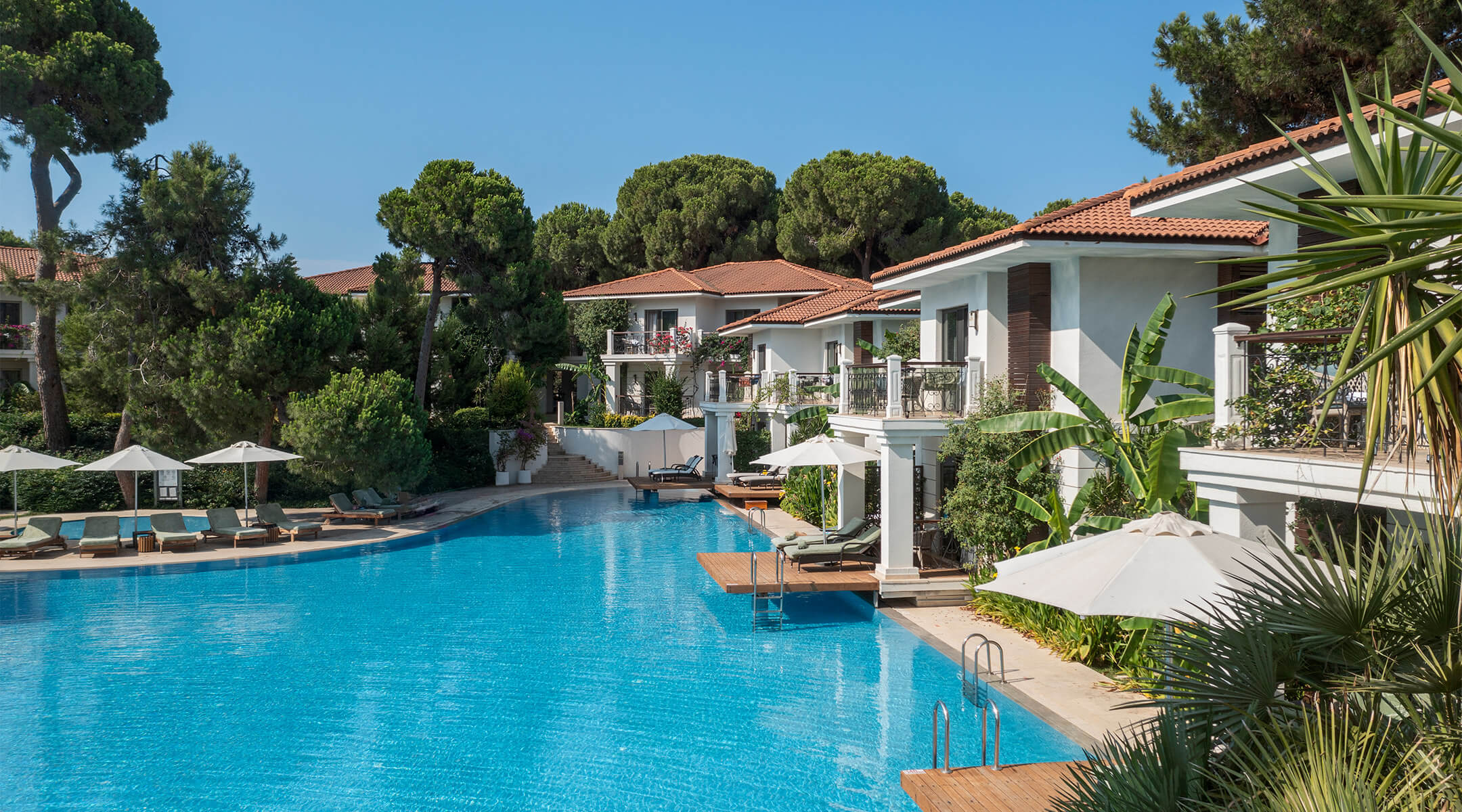 Ela Excellence Belek Lake House Swim Up Slider2